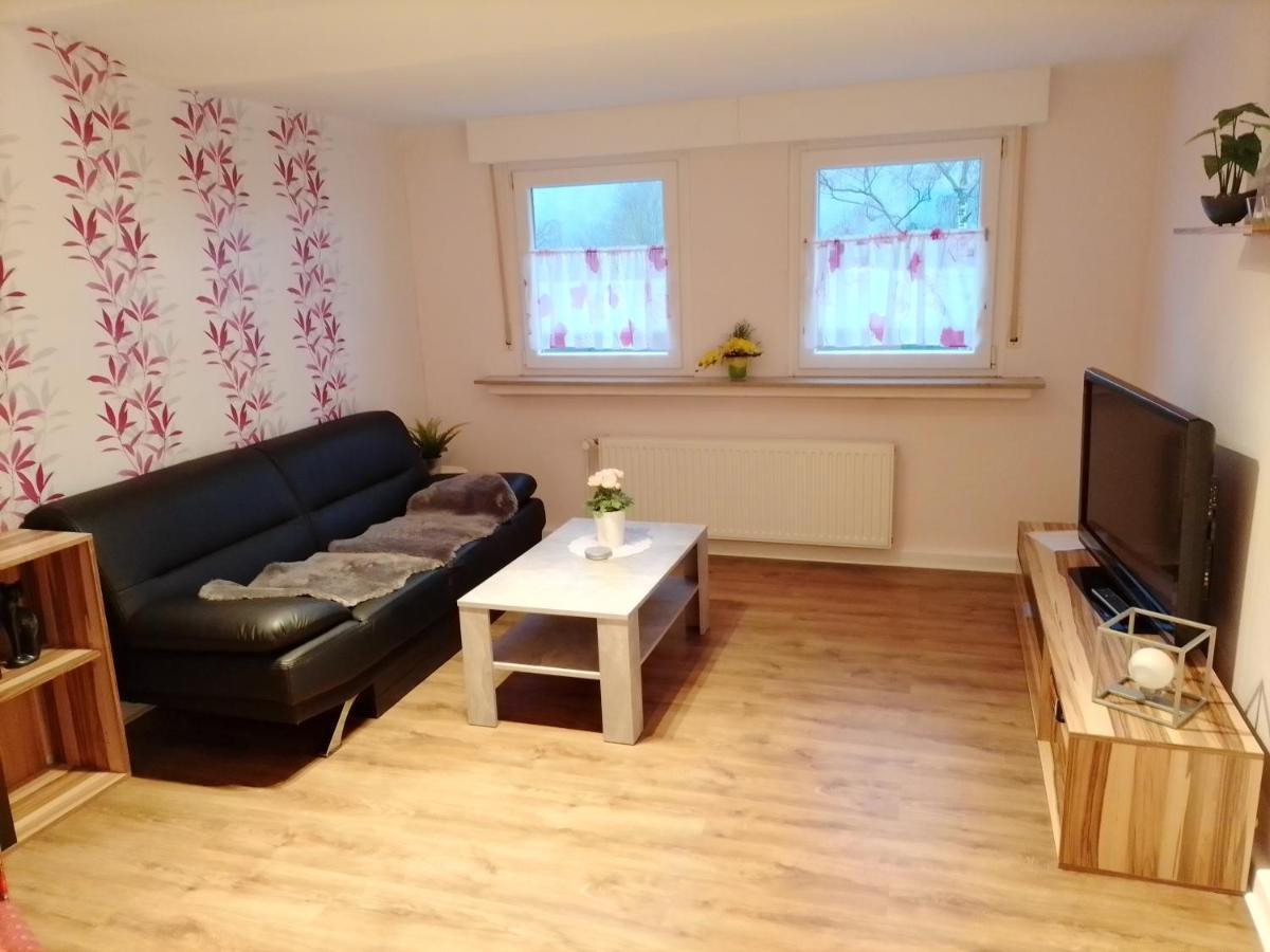 Jarkows Ferienwohnung Meschede Esterno foto
